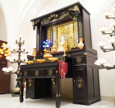 Bàn thờ hiện đại gỗ hương đá " Chữ Vạn "