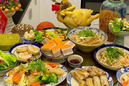 Nên cúng Chay hay cúng Mặn cho Gia tiên? - Hiểu đúng để tích đức, tránh nghiệp sát