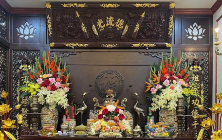 Cách bao sái bát hương, tỉa chân nhang cuối năm chuẩn phong thủy để hút tài lộc 2026