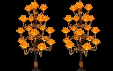 Đèn Trang Trí Bàn Thờ – Tôn Nghiêm Không Gian Thờ Cúng, Gìn Giữ Giá Trị Tâm Linh