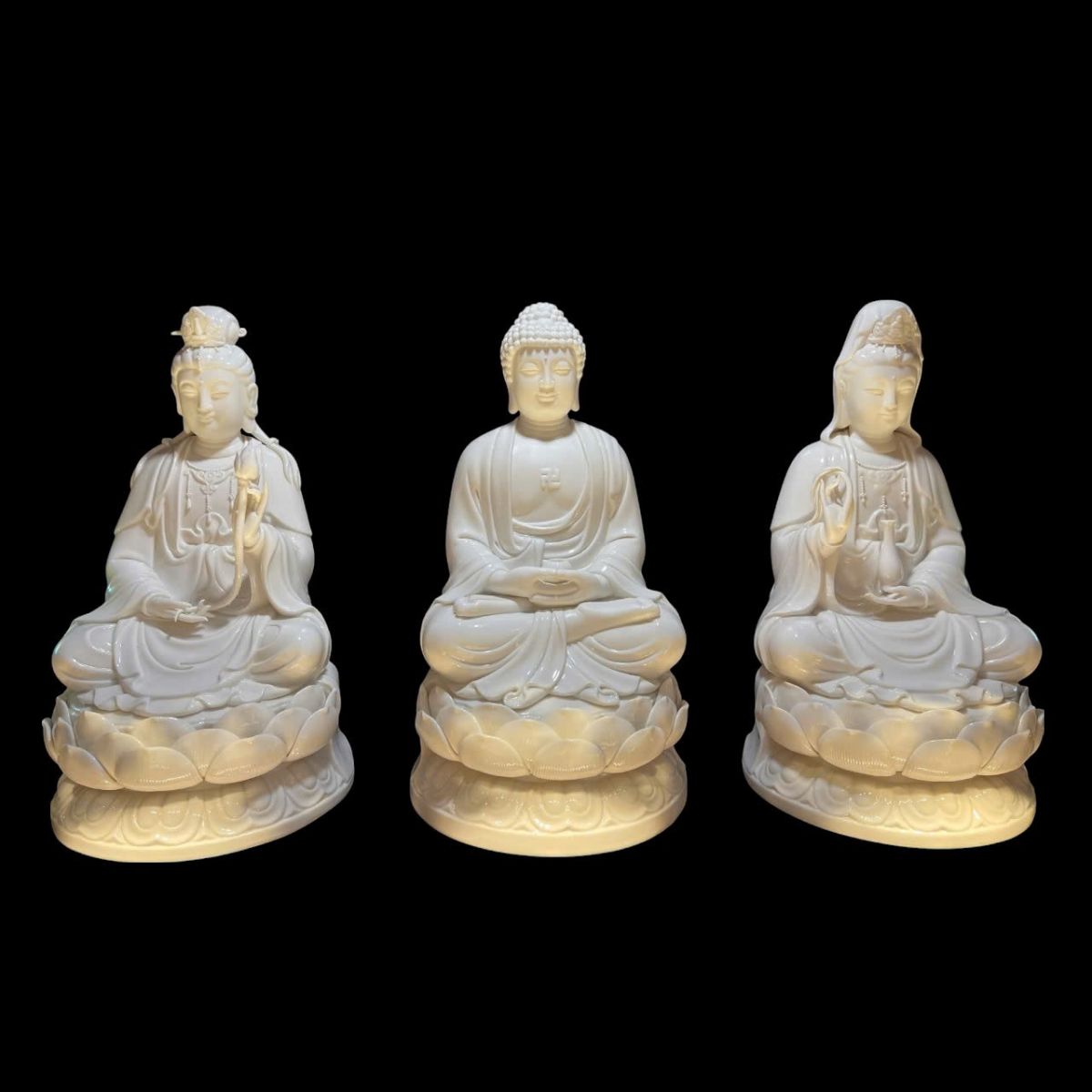 Tượng Phật Tam Thế