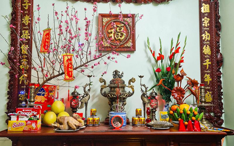cách bày bộ đỉnh đồng đối xứng