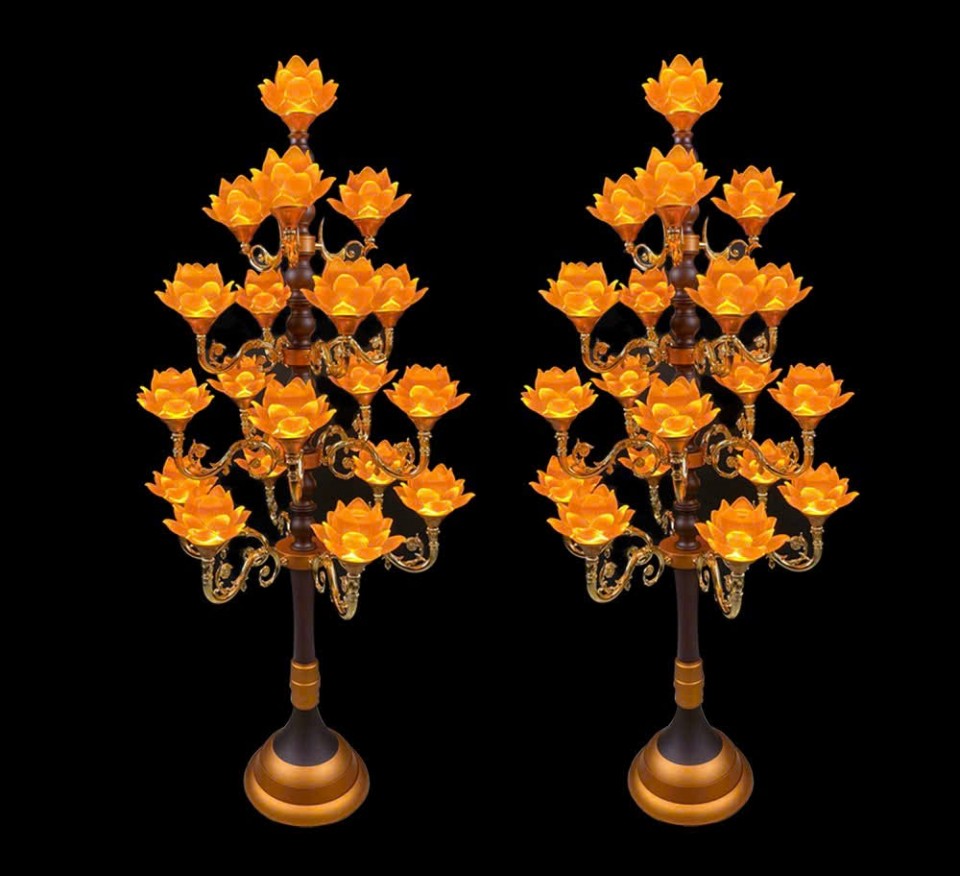 đèn thờ lưu ly thân đồng